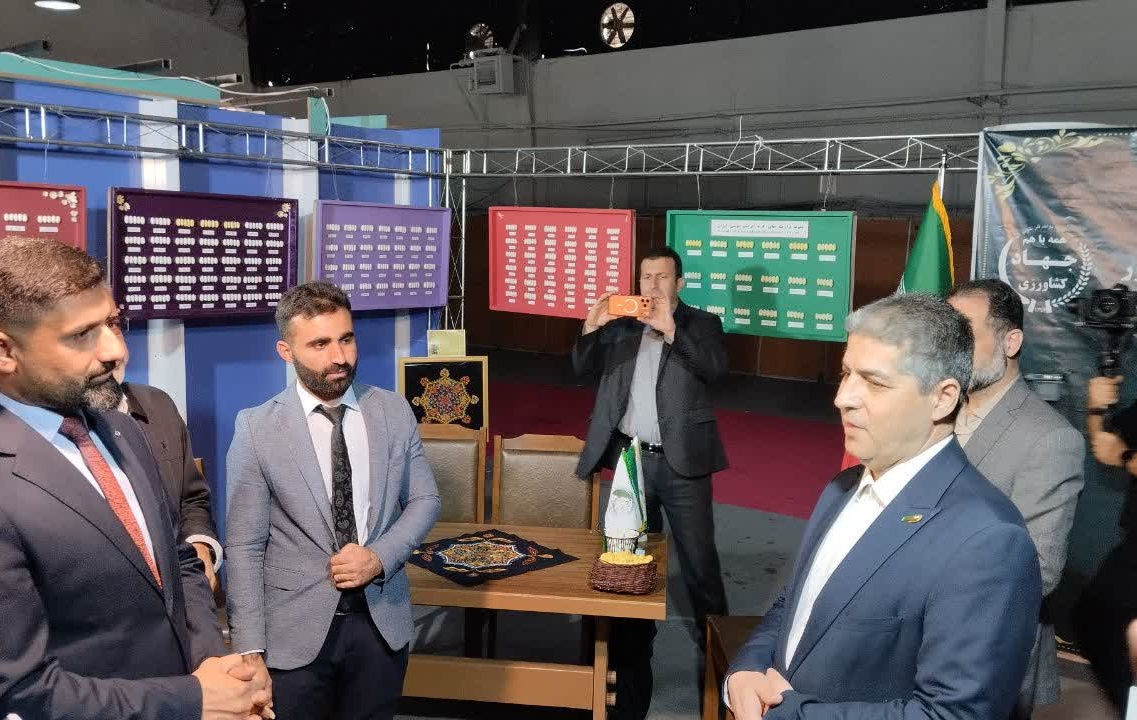 ارائه دستاوردهای علمی و فناورانه مرکز تحقیقات ابریشم کشور