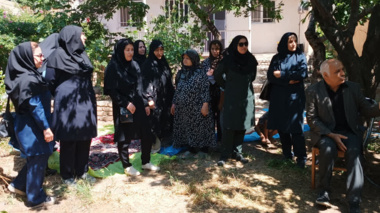 رونق اشتغال در روستاها با توسعه کشت گل محمدی و گلاب‌گیری