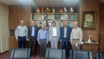 دیدار رئیس مرکز تحقیقات کشاورزی و منابع طبیعی آذربایجان غربی با رئیس مؤسسه تحقیقات خاک و آب کشور