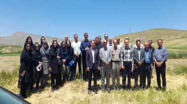 بازدید شورای تحقیقات، آموزش و ترویج کشاورزی آذربایجان‌غربی از ایستگاه تحقیقات دیم خرم‌آباد