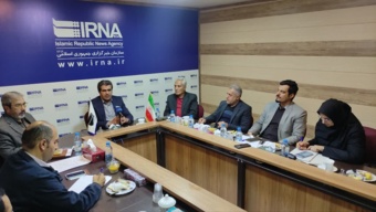 میزگرد حکمرانی و حفاظت از خاک در شهرکرد برگزار شد