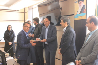 مراسم تکریم و معارفه معاون برنامه‌ریزی و پشتیبانی مرکز تحقیقات و آموزش کشاورزی چهارمحال و بختیاری برگزار شد