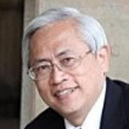 آقای دکتر Hsin Chi