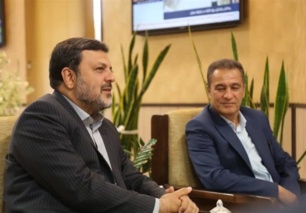 مرکز تحقیقات فارس را یکی از ارکان کلیدی ارتقای دانش و امنیت غذایی استان دانست