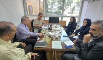 جلسه مشترک پژوهشکده گلخانه و محیط های کنترل شده و شرکت دیبا انرژی پگاه در زمینه کشت بافت