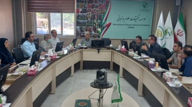 حضور ریاست پژوهشکده گلخانه و محیط های کنترل شده در نخستین جلسه کارگروه تربیت مربی علوم باغبانی