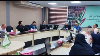 حضور فعال پژوهشکده گلخانه و محیط های کنترل شده در جلسه هم اندیشی ظرفیت های همکاری مشترک با مرکز ملی ذخایر ژنتیکی و زیستی جهاد دانشگاهی
