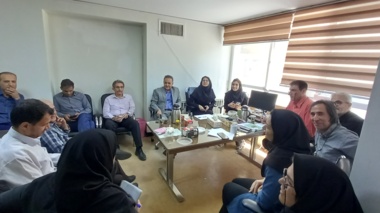جلسه آشنایی با همکاران پژوهشکده گلخانه و محیط های کنترل شده با حضور روسای پیشین و فعلی در فضایی صمیمی برگزار گردید