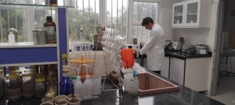 استمرار فعالیت‌های مرکز در سایه شرایط حساس