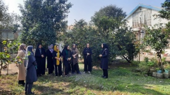 آموزش آفت‌زدایی سبزیجات با نرمتنان در سنگر