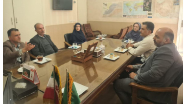 پایش فنی مزارع تولید و تکثیر بذر کلزا توسط کارشناسان تحقیقات ثبت و گواهی بذر و نهال مرکز تحقیقات کشاورزی گلستان