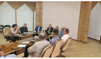برگزاری جلسه تبیین سیاست ها و برنامه های موسسه در تحقیقات گل و گیاهان زینتی
