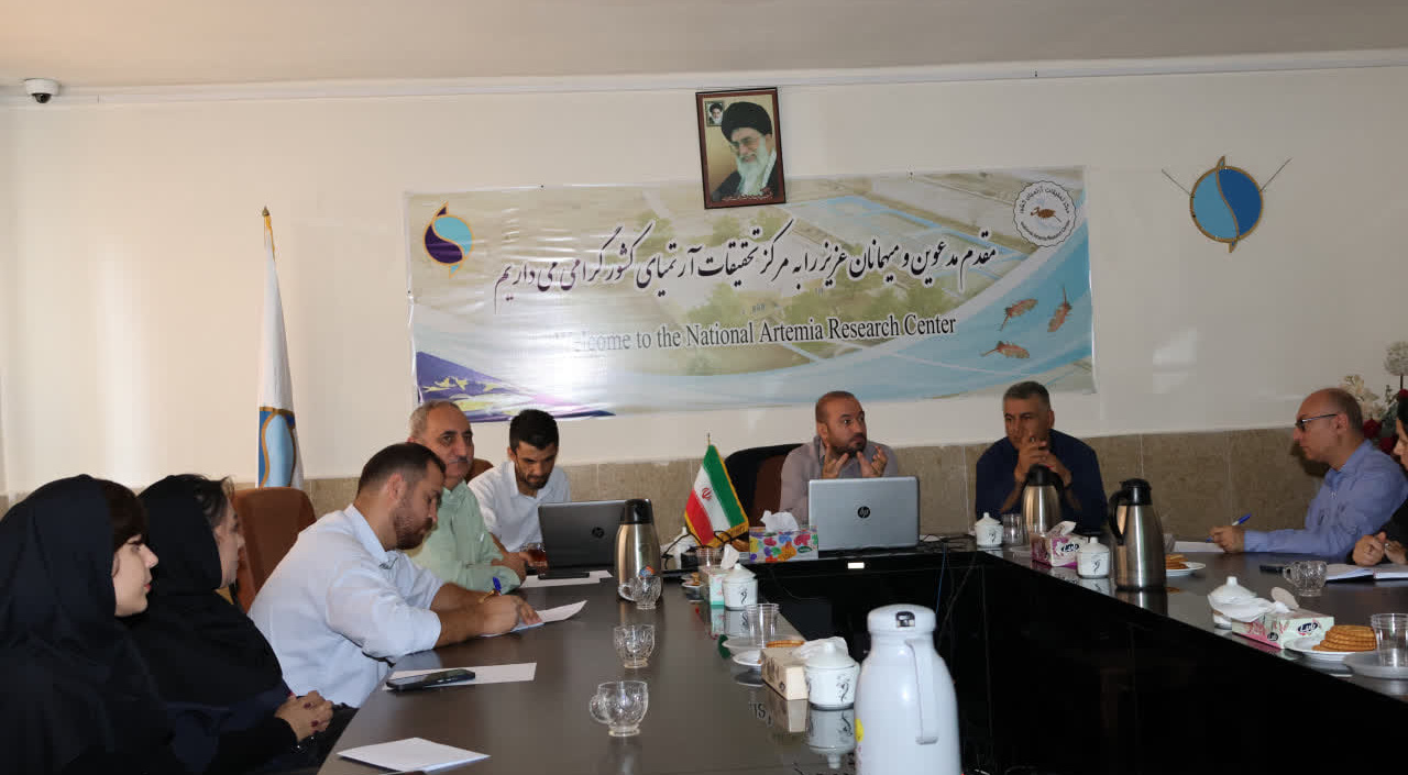 برگزاری دوره آموزشی «اصول ایمنی در آزمایشگاه HSE» در مرکز تحقیقات آرتمیای کشور