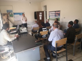 برگزاری دوره آموزشی کشت پاییزه غلات در روستای سور شهرستان الیگودرز