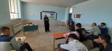 تأکید بر توسعه کشت زعفران و ضرورت حفاظت از خاک در دوره‌های آموزشی روستای خمه الیگودرز