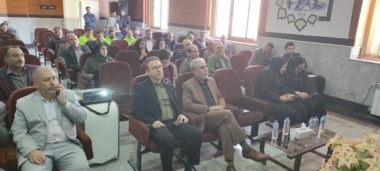 تحلیل علمی چالش‌های آلودگی خاک در همایش دهمین کاروان ترویجی ازنا