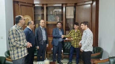 در مراسمی از تعدادی دانش آموزان مقاطع مختلف تحصیلی و دانشجویان کارکنان مرکز ملی تحقیقات شوری تقدیر بعمل آمد