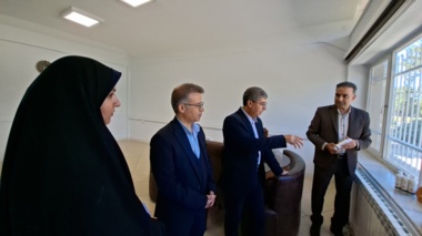 بازدید دکتر کمال قاسمی بزدی، مشاور معاون وزیر و مدیرکل حوزه ریاست سازمان تحقیقات، آموزش و ترویج کشاورزی (تات)، از واحدهای فناور و دانش‌بنیان پارک ملی علم و فناوری کشاورزی