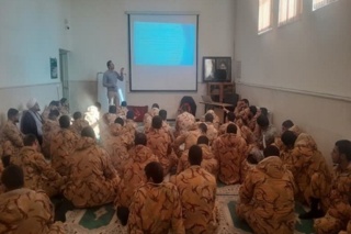 دوره آموزشی پرورش قارچ دکمه‌ای در پادگان انصار