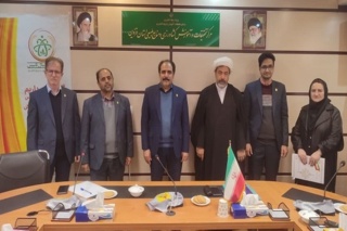 تکریم رئیس اداره منابع انسانی مرکز تحقیقات و آموزش کشاورزی قزوین