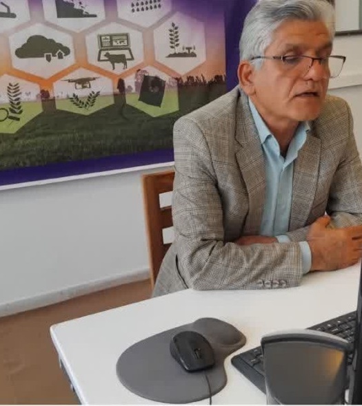 وبینار آموزشی «مدیریت کاشت غلات در شرایط خشکسالی» برگزار شد