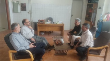 دیدار صمیمانه رئیس مرکز سمنان (شاهرود) با همکاران آموزشی به مناسبت هفته آموزش و روز معلم