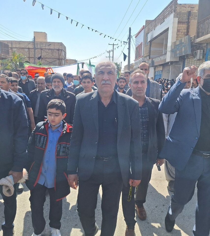 حضور  شگفت انگیز و پور شور رئیس  و همکاران مرکز  در راهپیمایی روز جهانی قدس