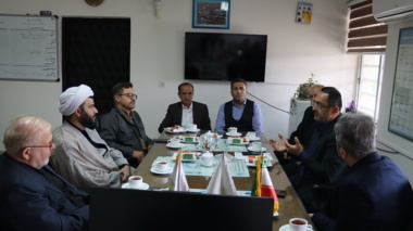 حضور امام جمعه شهرستان سنگر و هیات همراه در انستیتو تحقیقات بین المللی ماهیان خاویاری
