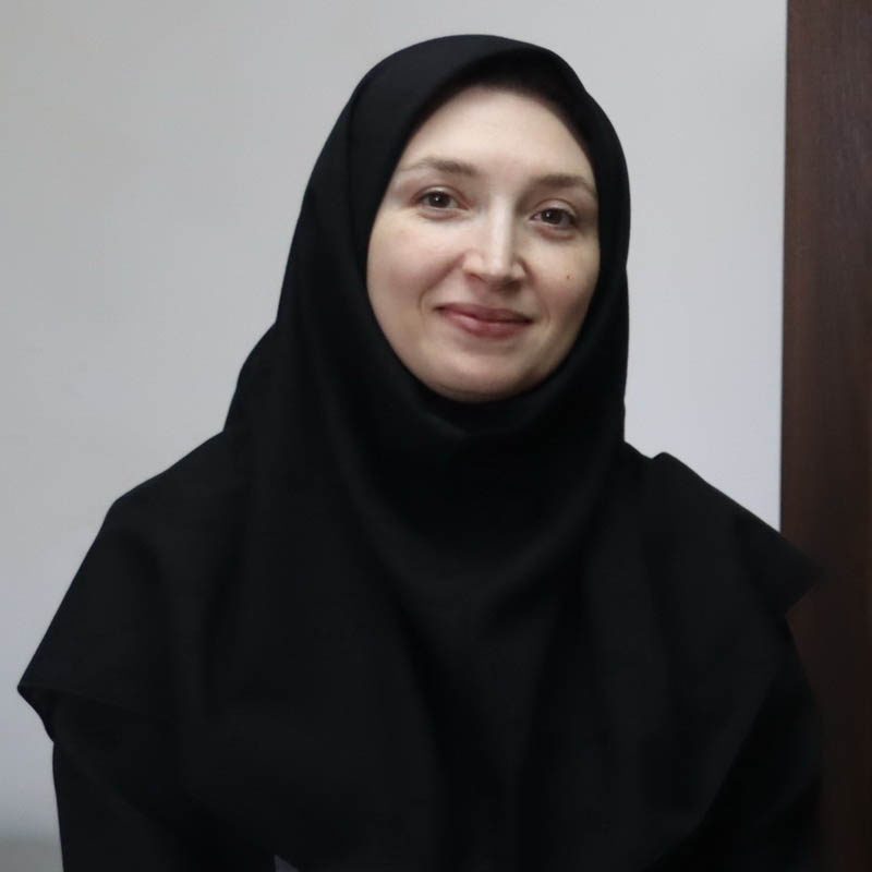 خانم دکتر فاطمه فداکار
