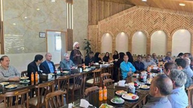 تقدیر از همکاران واحد خدمات موسسه تحقیقات خاک و آب کشور
