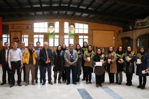 گرامیداشت روز زن و تقدیر از همکاران پژوهشکده