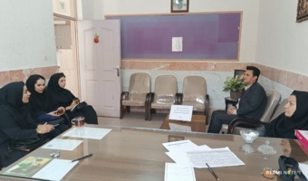 برگزاری نشست تخصصی معاون آموزش پردیس تحقیقات کشاورزی الیگودرز با مربیان هنرستان خدیجه کبری (س)؛ توسعه همکاری‌های آموزشی و تجهیز کلاس‌های تئوری و عملی