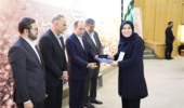 تقدیر از عضو هیئت‌علمی مؤسسه تحقیقات اصلاح و تهیه نهال و بذر در آیین ملی آغاز سال زراعی جدید