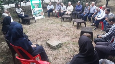 مانور ترویجی کنترل مگس میوه مدیترانه‌ای با همکاری پژوهشکده مرکبات در رامسر برگزار شد