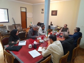 جلسه کمیته اقتصادی در پژوهشکده مرکبات و میوه‌های نیمه‌گرمسیری برگزار شد