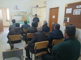 مدیریت کوددهی براساس آزمون خاک در مراحل مختلف رشد گیاه و کالیبراسیون سم‌پاش‌ها