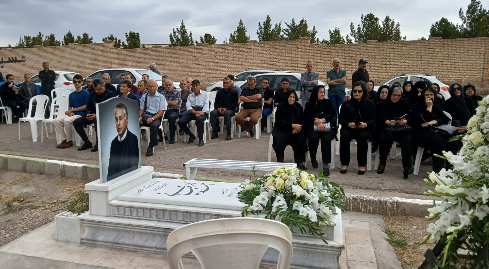 مراسم نخستین سالگرد درگذشت شادروان دکتراحمد اخیانی برگزار شد