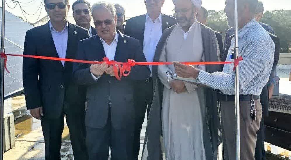 افتتاح نیروگاه خورشیدی ۲۰ کیلوواتی در مرکز تحقیقات اصفهان؛ گام تازه تات برای توسعه کشاورزی پایدار