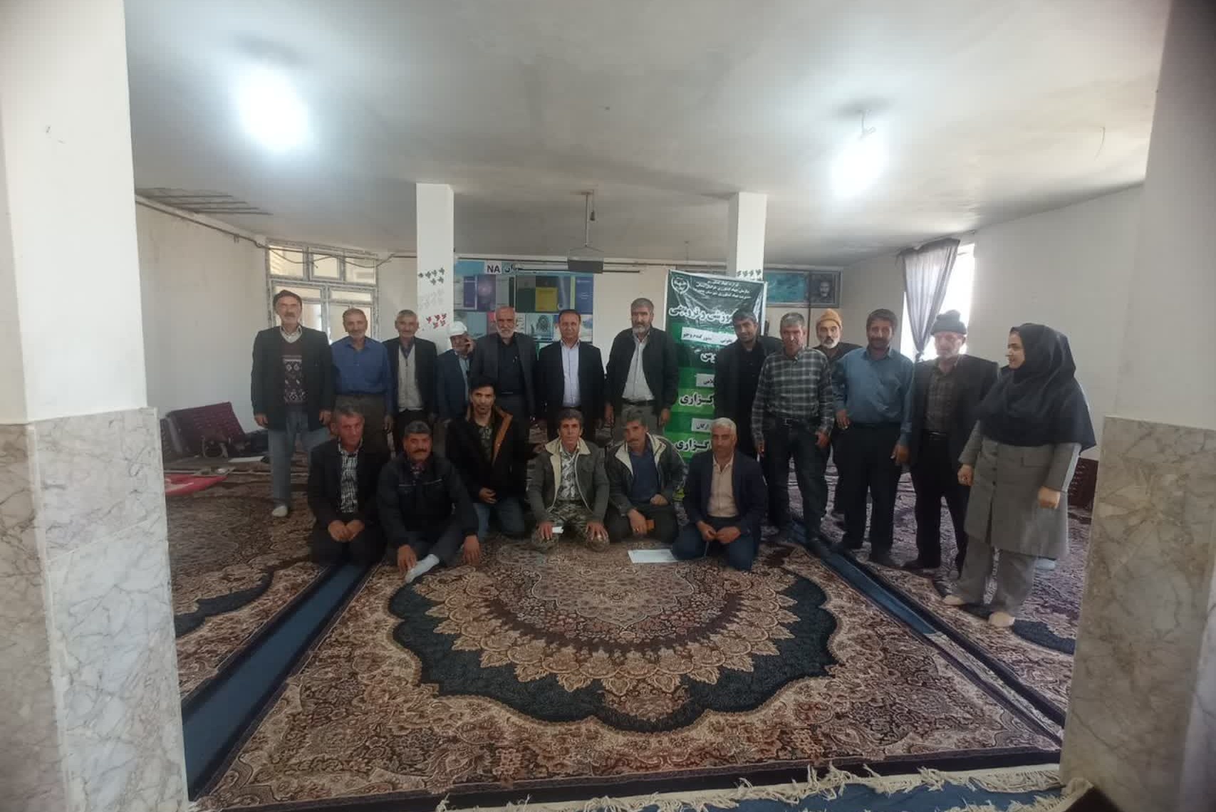 دوره آموزشی ترویجی با عنوان " مقایسه ارقام گندم دیم و جو دیم