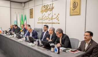 بازدید جمعی از رایزنان اقتصادی جمهوری اسلامی ایران در خارج از کشور از پژوهشگاه بیوتکنولوژی کشاورزی