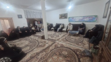 دوره آموزشی مهارتی گلخانه‌ های کوچک مقیاس جهت پرورش گل آپارتمانی در روستای شیداصفهان