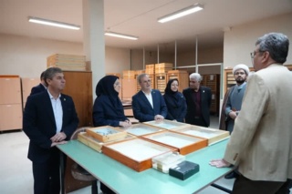 بازدید معاون وزیر جهاد کشاورزی دکتر گل‌محمدی و هیات همراه، از بخش‌های تخصصی مؤسسه تحقیقات جنگل‌ها و مراتع کشور