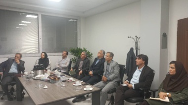 برگزاری جلسه بررسی راهکارهای افزایش درآمد مراکز و مؤسسات تحقیقاتی مستقل سازمان تات
