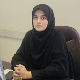 منیره سادات آذری