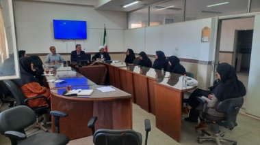 نشست کارگروه حجاب و عفاف با حضور رئیس مرکز تحقیقات کشاورزی یزد