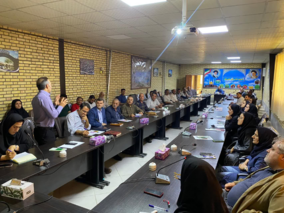 بازدید و پایش مزارع گندم دیم شهرستان‌ ابهر